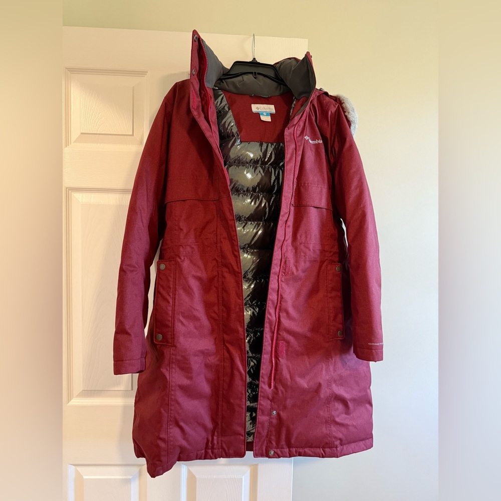 Columbia Women's Winter Long Down Jacket Burgundy Red